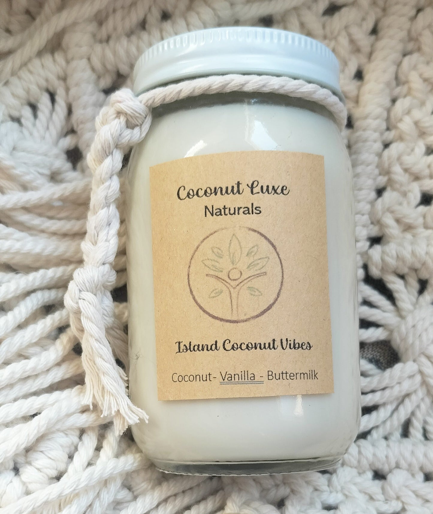 coconut soy candle, tropical scent, handmade candle, natural wax, eco-friendly
